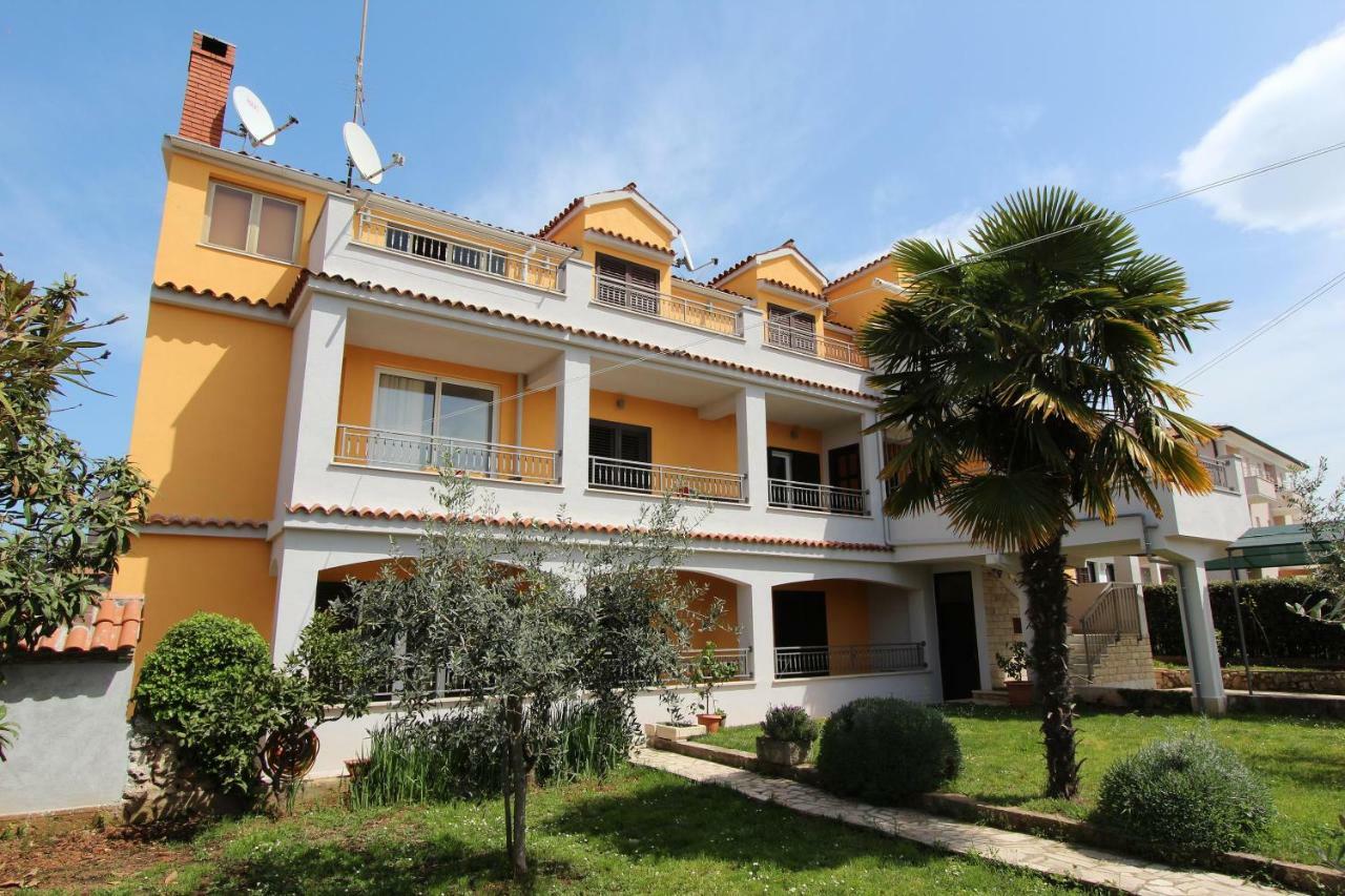 Apartments Malvina Rovinj Exterior foto